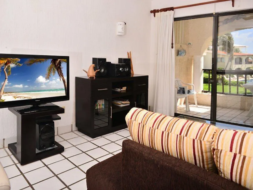 Xaman Ha Condominiums Playa del Carmen Mexikó